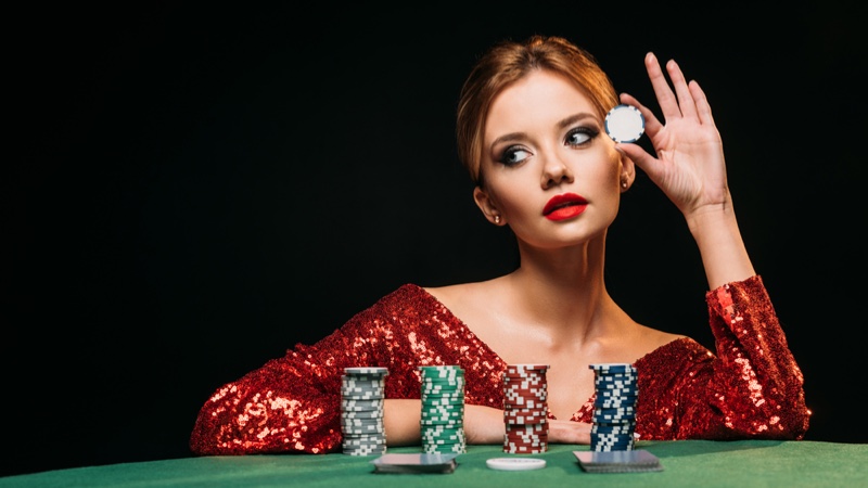 Conquer Poker Tables and Win Cash Awards