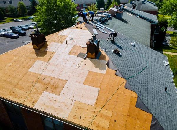 Roofing Replacement in Pearl: What Homeowners Need to Know