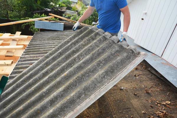 The Importance of Proper Licensing for Roof Replacement Contractors