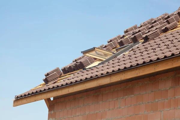Professional Roof Replacement in Madison – Top Contractors at Your Service