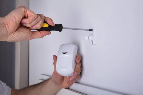 Burglar Alarm Installation Designed for Maximum Home Security